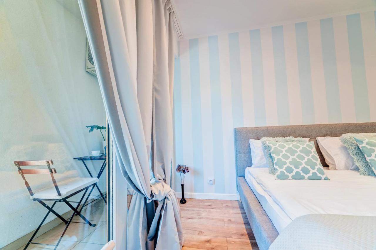 Apartamenty Homely Place Centrum - Stary Rynek - Parking Poznan Exterior photo