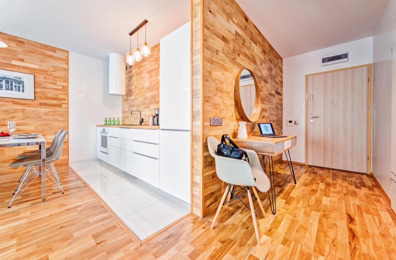 Apartamenty Homely Place Centrum - Stary Rynek - Parking Poznan Exterior photo