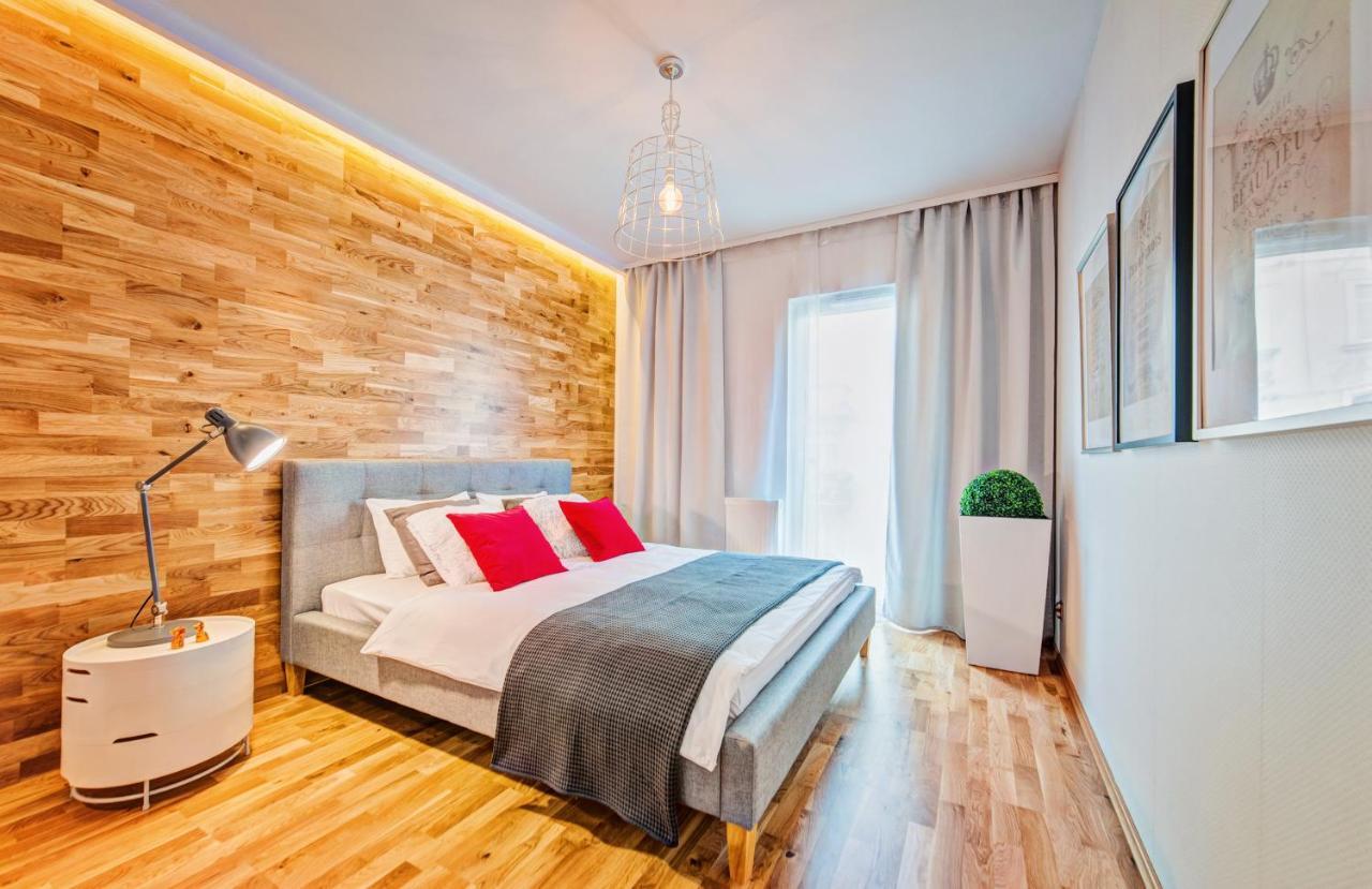 Apartamenty Homely Place Centrum - Stary Rynek - Parking Poznan Exterior photo